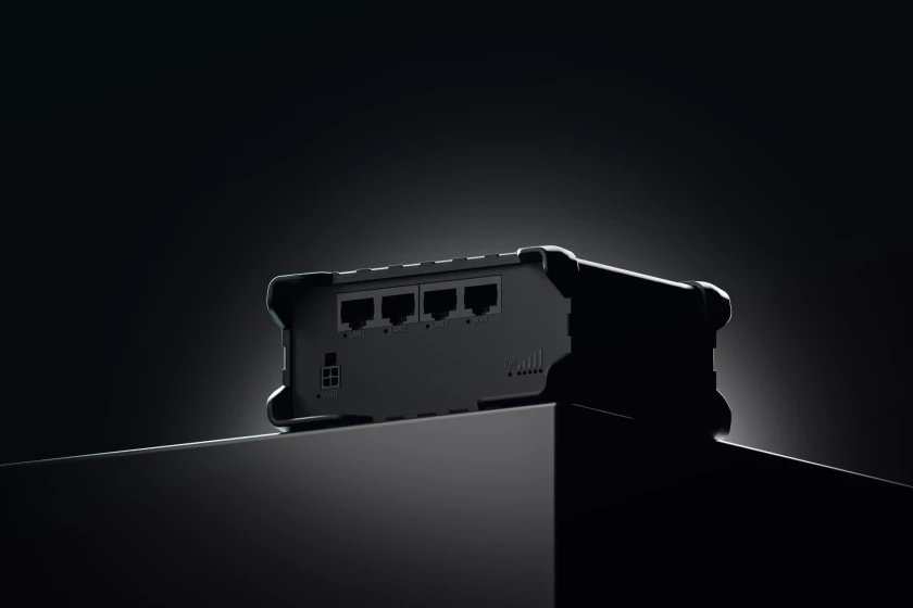 rut951-esim-x2-840xAuto