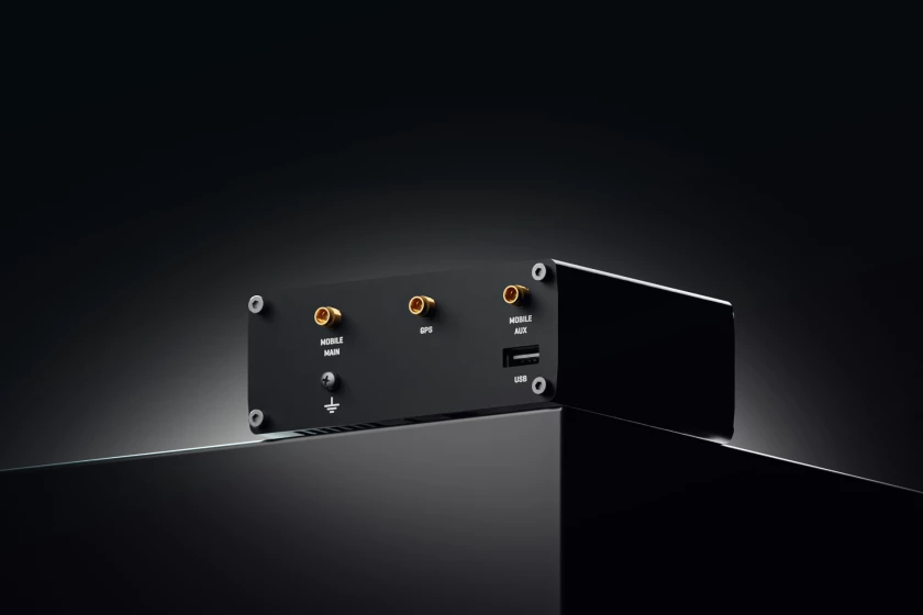 RUTX09 100 rutx09-black-d-840xAuto