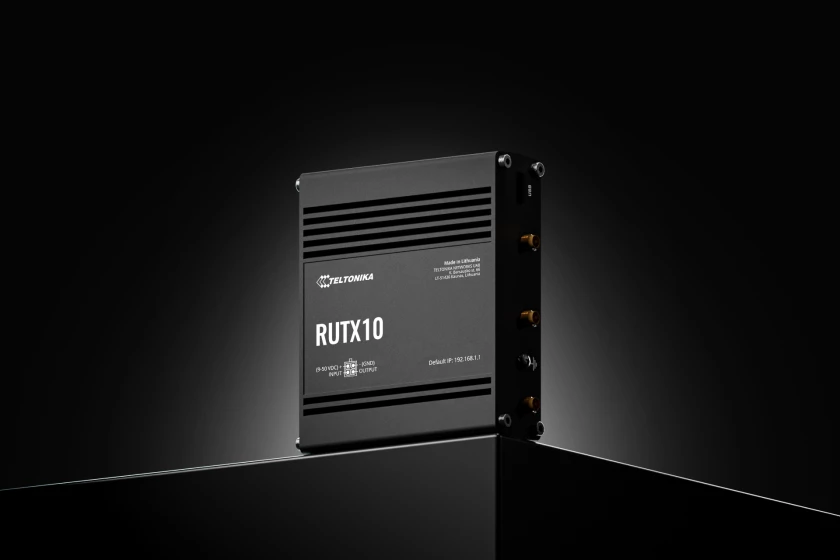 rutx10-black-f-840xAuto