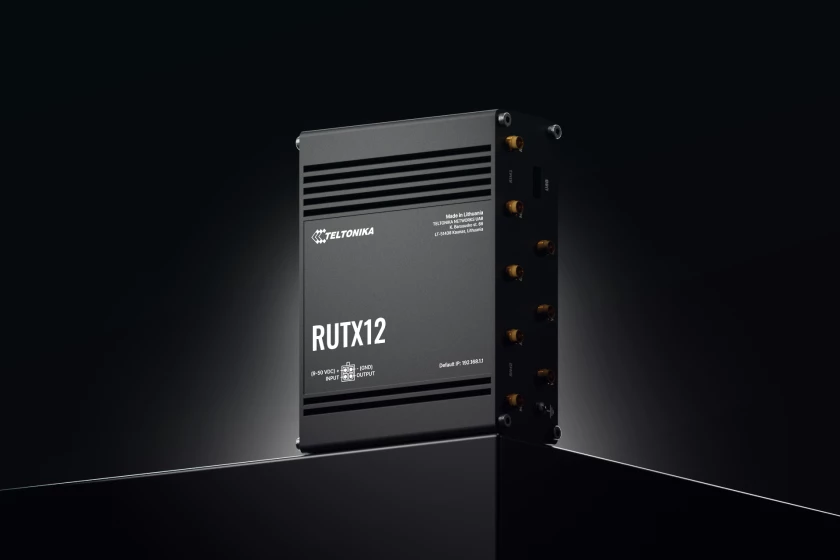 rutx12x1-840xAuto
