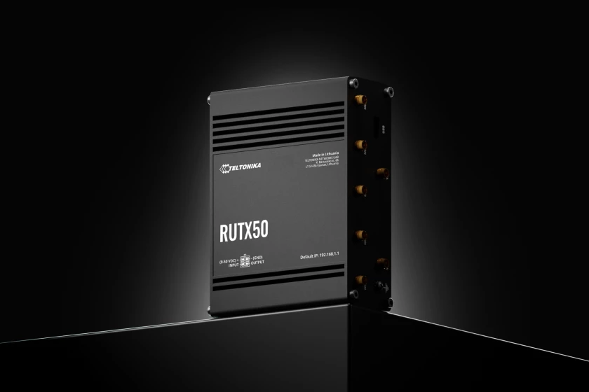 rutx50-black-f-840xAuto
